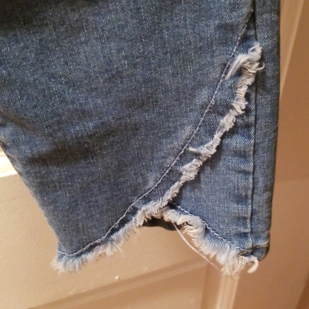 Jeans - Picture 6 of 7